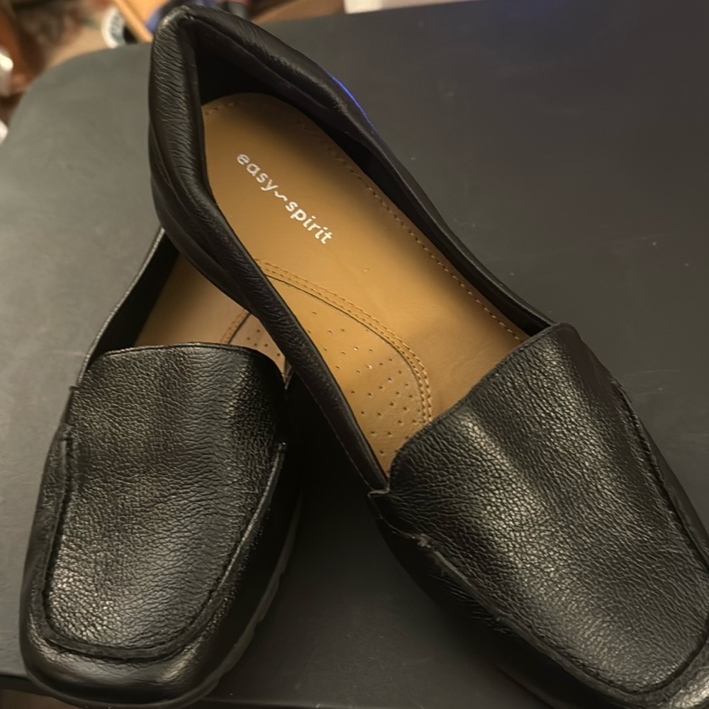 These are Easy Spirit Black Loafer Style Shoe, They are size 8WW, top leather.